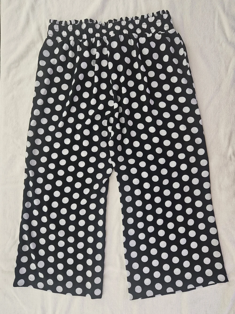MICHAEL Michael Kors Polka Dot Wide Leg Paperbag Crop Pants - Size S